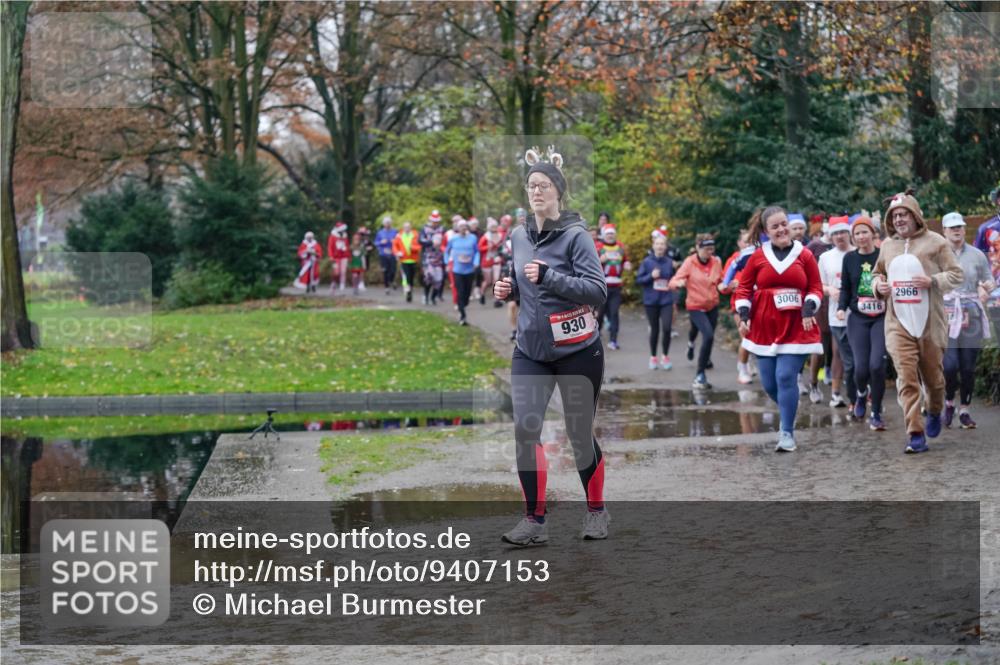 07.12.2025 - St. Pauli X-Mass-Run No. 15 Michael Burmester http://msf.ph/oto/9407153 07.12.2025 11:24:18 Laufen 930, 3006, 2966, 3416 meine-sportfotos.de