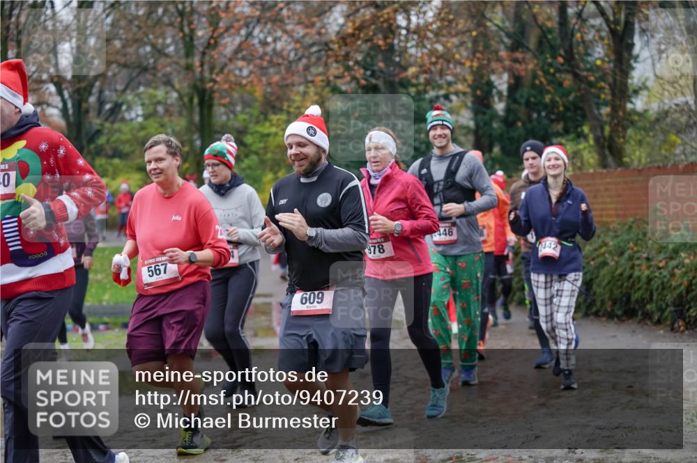 07.12.2025 - St. Pauli X-Mass-Run No. 15 Michael Burmester http://msf.ph/oto/9407239 07.12.2025 11:24:30 Laufen 11, 5, 0, 60000, 567, 609, 978, 446, 442 meine-sportfotos.de