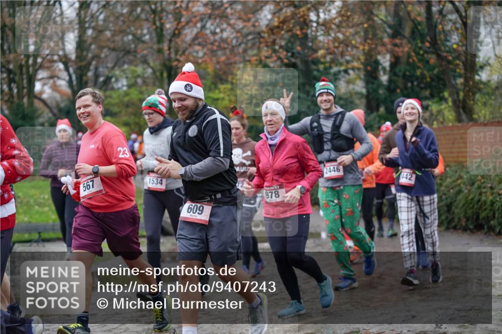 07.12.2025 - St. Pauli X-Mass-Run No. 15 Michael Burmester http://msf.ph/oto/9407243 07.12.2025 11:24:30 Laufen 23, 567, 1534, 609, 978, 2446, 442 meine-sportfotos.de