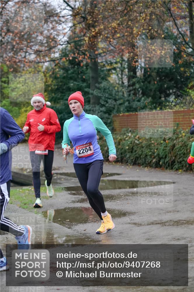 07.12.2025 - St. Pauli X-Mass-Run No. 15 Michael Burmester http://msf.ph/oto/9407268 07.12.2025 09:41:17 Laufen 15, 2204 meine-sportfotos.de