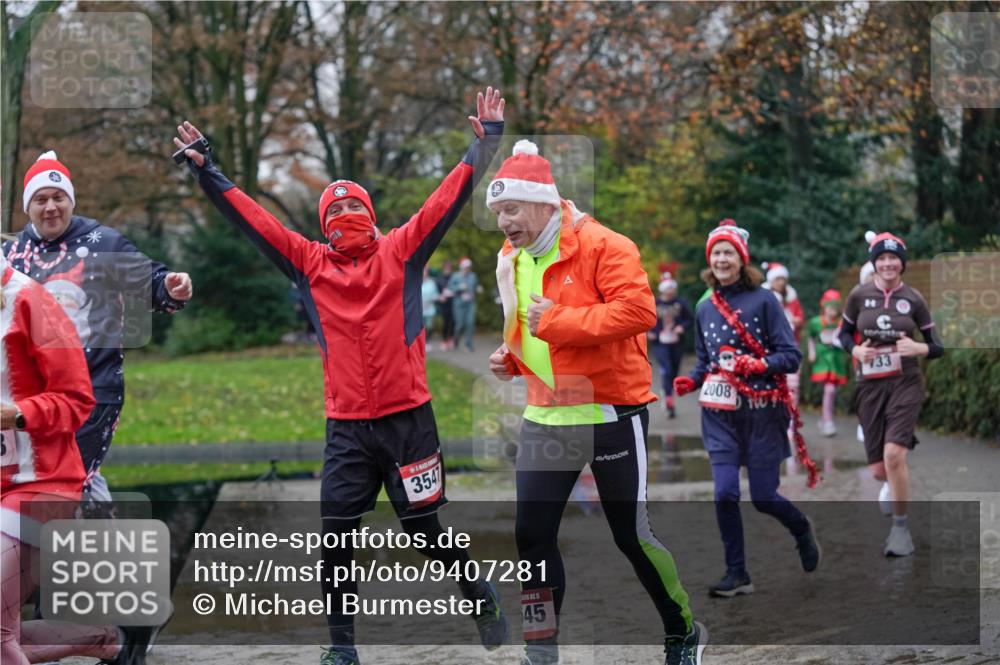 07.12.2025 - St. Pauli X-Mass-Run No. 15 Michael Burmester http://msf.ph/oto/9407281 07.12.2025 11:24:34 Laufen 3547, 45, 2008, 733 meine-sportfotos.de