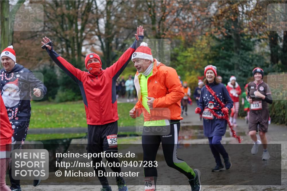 07.12.2025 - St. Pauli X-Mass-Run No. 15 Michael Burmester http://msf.ph/oto/9407283 07.12.2025 11:24:34 Laufen 354, 15, 45, 2008, 733 meine-sportfotos.de