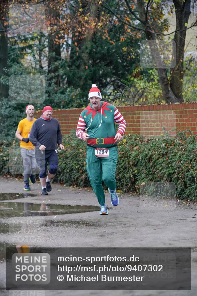 07.12.2025 - St. Pauli X-Mass-Run No. 15 Michael Burmester http://msf.ph/oto/9407302 07.12.2025 09:41:23 Laufen 1294 meine-sportfotos.de