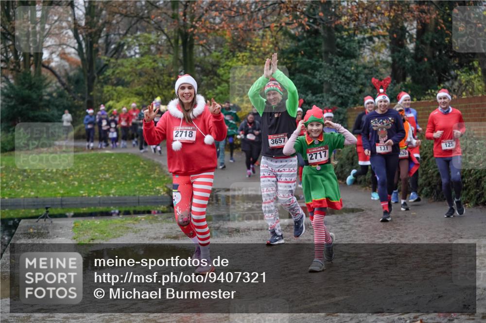07.12.2025 - St. Pauli X-Mass-Run No. 15 Michael Burmester http://msf.ph/oto/9407321 07.12.2025 11:24:39 Laufen 2718, 3657, 2717, 131, 125, 620 meine-sportfotos.de