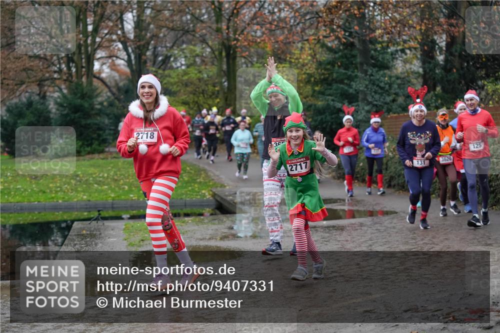07.12.2025 - St. Pauli X-Mass-Run No. 15 Michael Burmester http://msf.ph/oto/9407331 07.12.2025 11:24:40 Laufen 2718, 30, 2717, 125, 131, 3620 meine-sportfotos.de