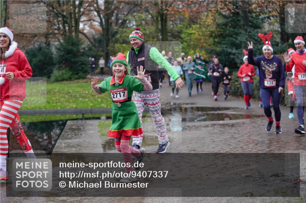 07.12.2025 - St. Pauli X-Mass-Run No. 15 Michael Burmester http://msf.ph/oto/9407337 07.12.2025 11:24:41 Laufen 8, 5, 2717, 131, 125 meine-sportfotos.de
