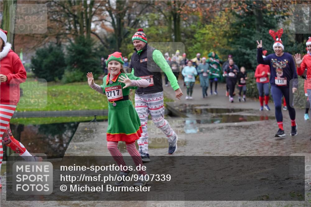 07.12.2025 - St. Pauli X-Mass-Run No. 15 Michael Burmester http://msf.ph/oto/9407339 07.12.2025 11:24:41 Laufen 15, 2717, 7, 131 meine-sportfotos.de
