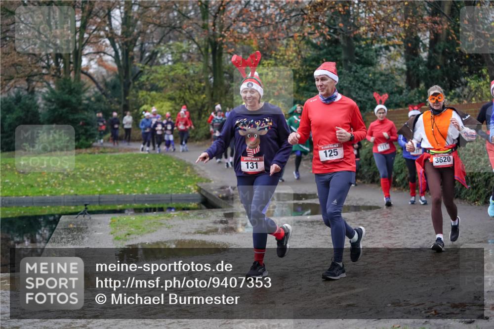 07.12.2025 - St. Pauli X-Mass-Run No. 15 Michael Burmester http://msf.ph/oto/9407353 07.12.2025 11:24:42 Laufen 15, 131, 125, 121, 3620 meine-sportfotos.de