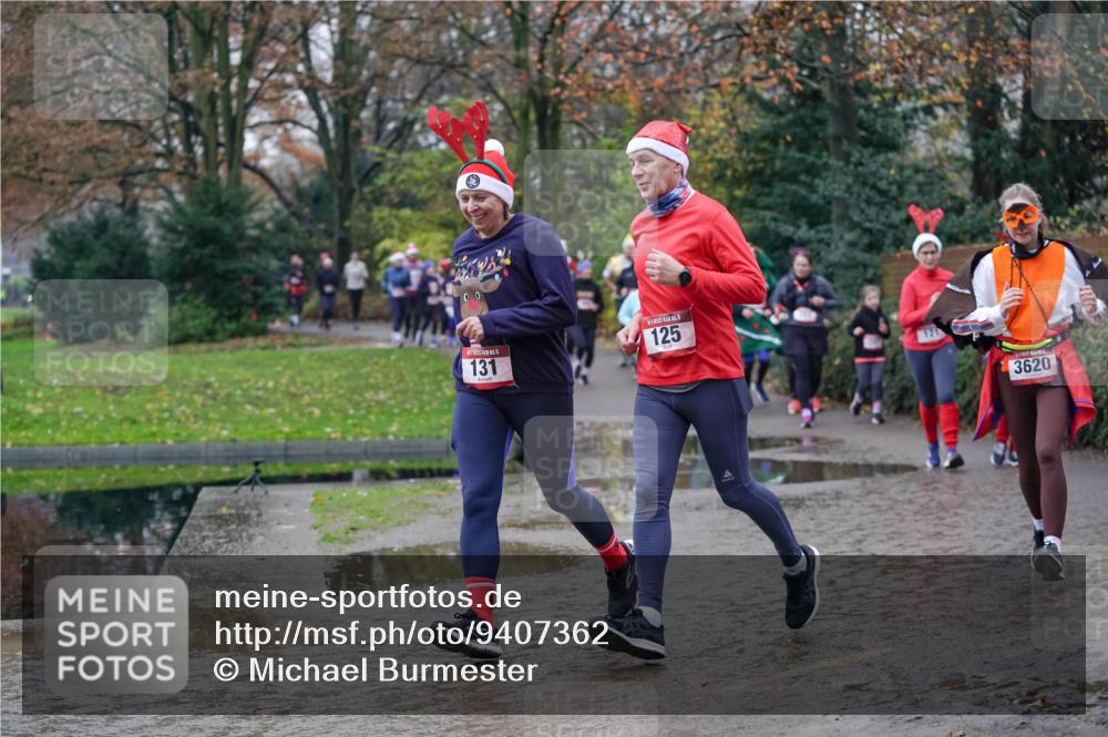 07.12.2025 - St. Pauli X-Mass-Run No. 15 Michael Burmester http://msf.ph/oto/9407362 07.12.2025 11:24:42 Laufen 131, 5, 125, 3620 meine-sportfotos.de