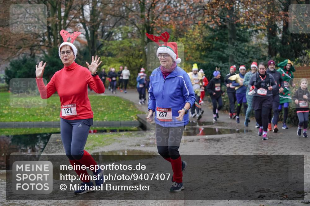 07.12.2025 - St. Pauli X-Mass-Run No. 15 Michael Burmester http://msf.ph/oto/9407407 07.12.2025 11:24:46 Laufen 121, 237, 283, 287 meine-sportfotos.de