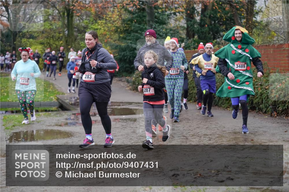 07.12.2025 - St. Pauli X-Mass-Run No. 15 Michael Burmester http://msf.ph/oto/9407431 07.12.2025 11:24:49 Laufen 283, 1238, 287, 1239, 2941, 3489 meine-sportfotos.de