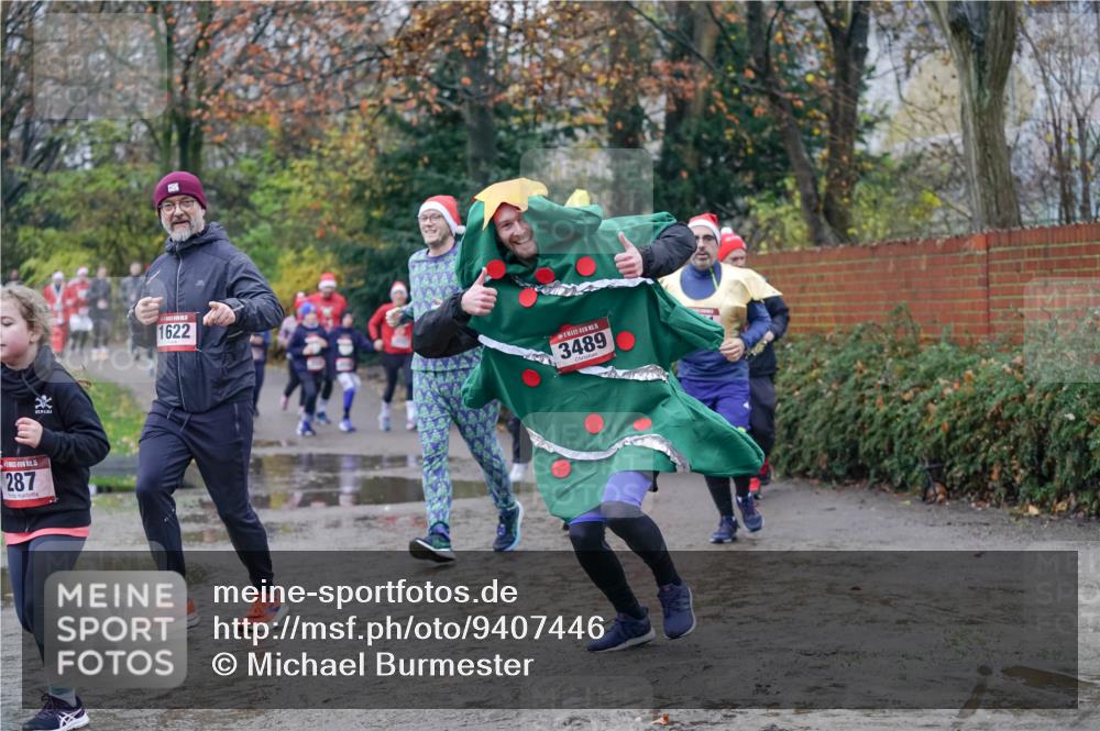 07.12.2025 - St. Pauli X-Mass-Run No. 15 Michael Burmester http://msf.ph/oto/9407446 07.12.2025 11:24:50 Laufen 287, 1622, 5, 3489 meine-sportfotos.de