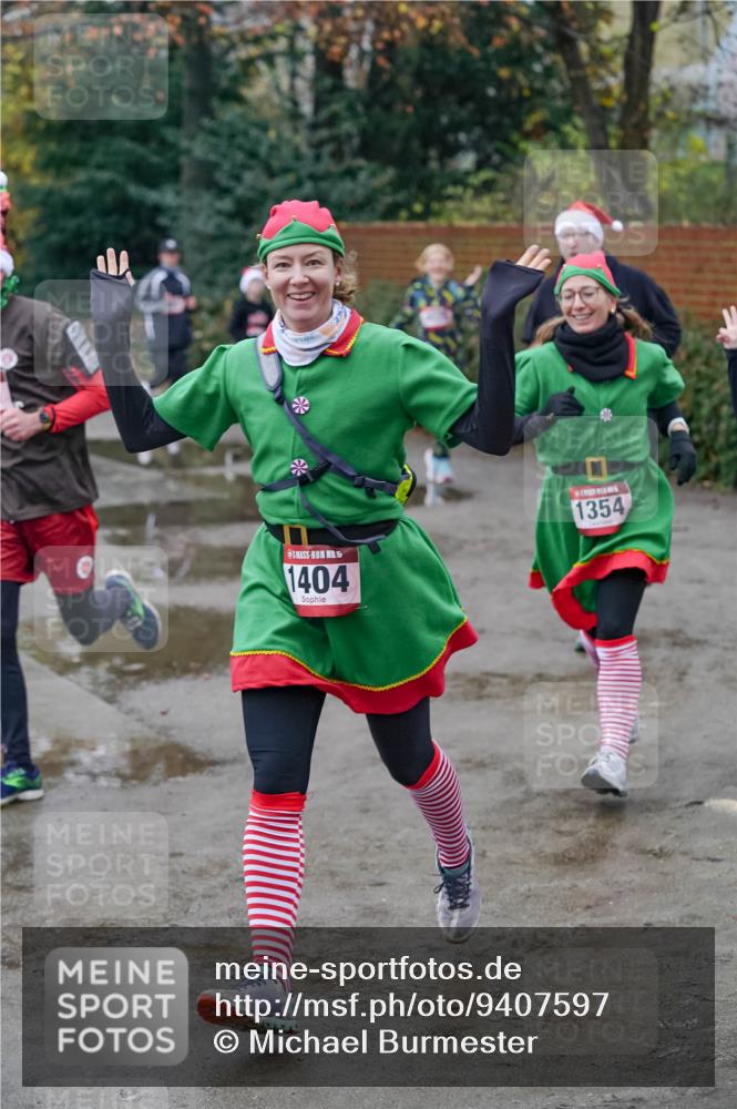 07.12.2025 - St. Pauli X-Mass-Run No. 15 Michael Burmester http://msf.ph/oto/9407597 07.12.2025 09:42:07 Laufen 21129, 15, 1404, 1354 meine-sportfotos.de