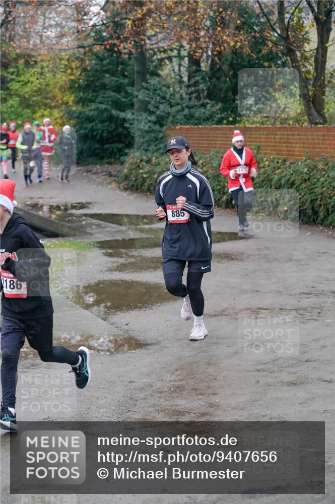 07.12.2025 - St. Pauli X-Mass-Run No. 15 Michael Burmester http://msf.ph/oto/9407656 07.12.2025 09:42:12 Laufen 186, 885 meine-sportfotos.de