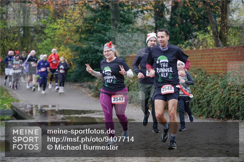 07.12.2025 - St. Pauli X-Mass-Run No. 15 Michael Burmester http://msf.ph/oto/9407714 07.12.2025 11:25:12 Laufen 5, 2547, 2548 meine-sportfotos.de