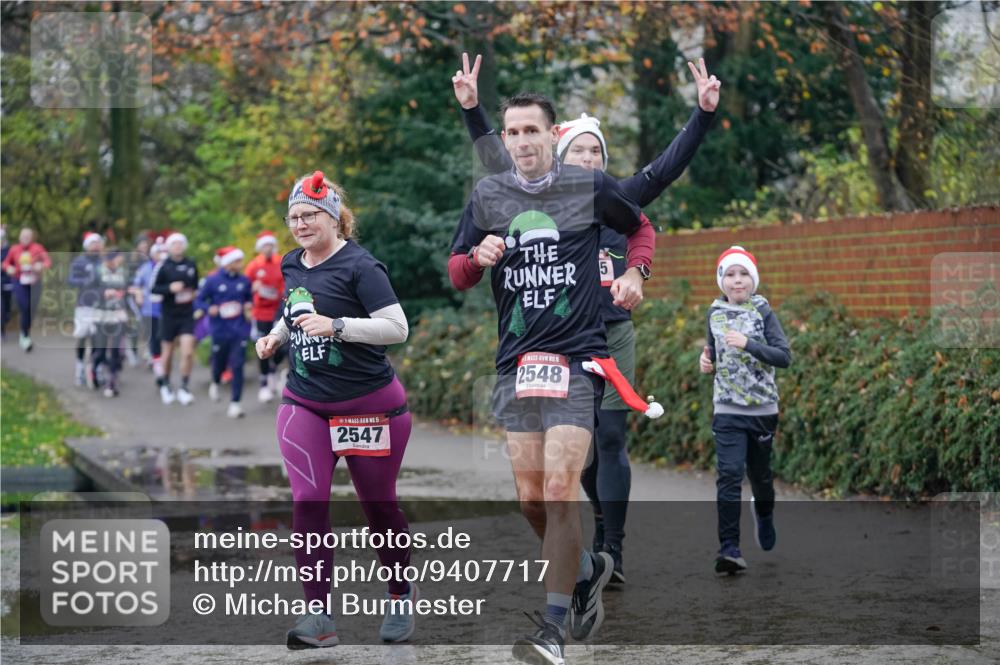 07.12.2025 - St. Pauli X-Mass-Run No. 15 Michael Burmester http://msf.ph/oto/9407717 07.12.2025 11:25:13 Laufen 15, 2547, 15, 2548, 5 meine-sportfotos.de