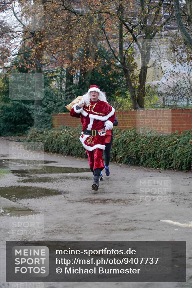 07.12.2025 - St. Pauli X-Mass-Run No. 15 Michael Burmester http://msf.ph/oto/9407737 07.12.2025 09:42:26 Laufen  meine-sportfotos.de