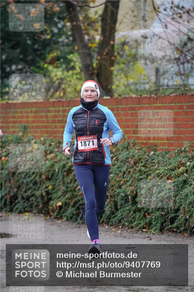 07.12.2025 - St. Pauli X-Mass-Run No. 15 Michael Burmester http://msf.ph/oto/9407769 07.12.2025 09:42:34 Laufen 15, 1871 meine-sportfotos.de