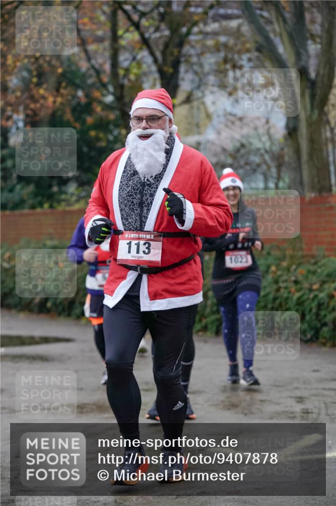 07.12.2025 - St. Pauli X-Mass-Run No. 15 Michael Burmester http://msf.ph/oto/9407878 07.12.2025 09:42:50 Laufen 15, 113, 1023 meine-sportfotos.de