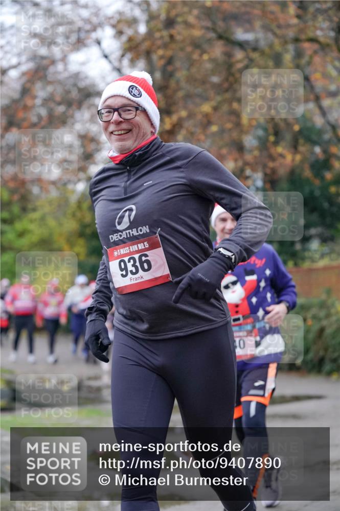 07.12.2025 - St. Pauli X-Mass-Run No. 15 Michael Burmester http://msf.ph/oto/9407890 07.12.2025 09:42:52 Laufen 15, 936, 0 meine-sportfotos.de