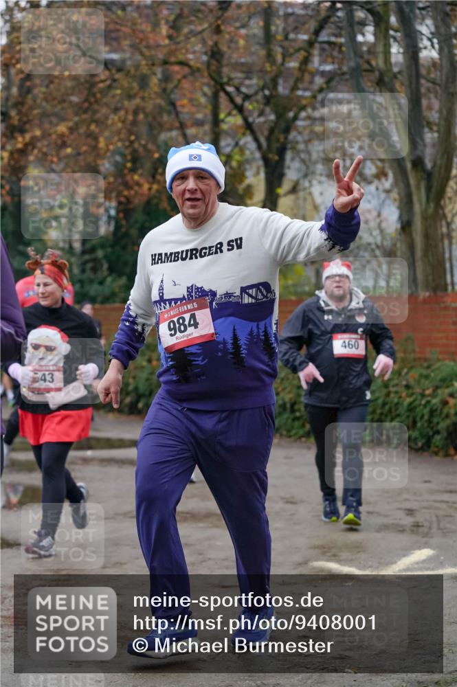 07.12.2025 - St. Pauli X-Mass-Run No. 15 Michael Burmester http://msf.ph/oto/9408001 07.12.2025 09:43:02 Laufen 43, 15, 984, 460 meine-sportfotos.de