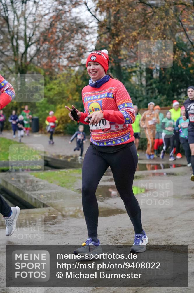 07.12.2025 - St. Pauli X-Mass-Run No. 15 Michael Burmester http://msf.ph/oto/9408022 07.12.2025 09:43:05 Laufen 13, 0 meine-sportfotos.de