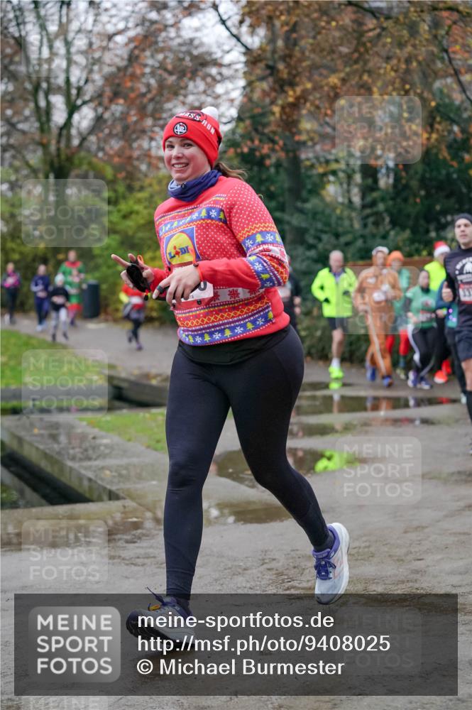 07.12.2025 - St. Pauli X-Mass-Run No. 15 Michael Burmester http://msf.ph/oto/9408025 07.12.2025 09:43:05 Laufen  meine-sportfotos.de