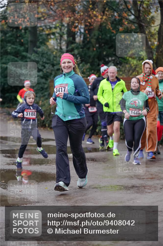 07.12.2025 - St. Pauli X-Mass-Run No. 15 Michael Burmester http://msf.ph/oto/9408042 07.12.2025 09:43:08 Laufen 3188, 15, 3417, 1449, 943 meine-sportfotos.de