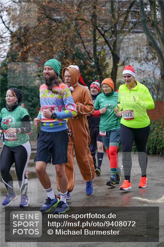 07.12.2025 - St. Pauli X-Mass-Run No. 15 Michael Burmester http://msf.ph/oto/9408072 07.12.2025 09:43:11 Laufen 49444, 1449, 15, 5, 1522 meine-sportfotos.de