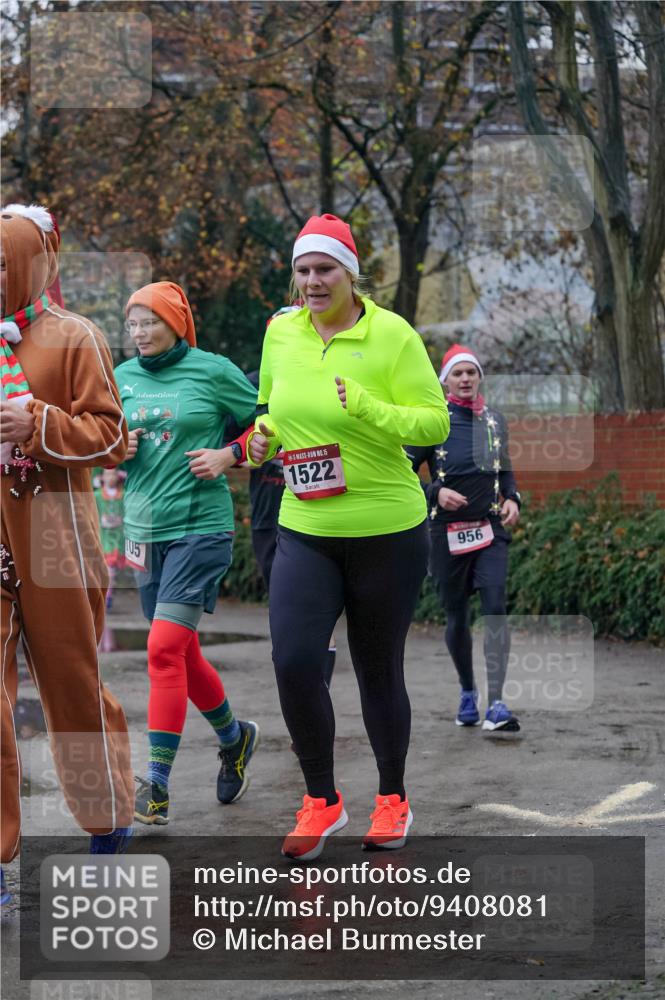 07.12.2025 - St. Pauli X-Mass-Run No. 15 Michael Burmester http://msf.ph/oto/9408081 07.12.2025 09:43:12 Laufen 5, 15, 1522, 956 meine-sportfotos.de