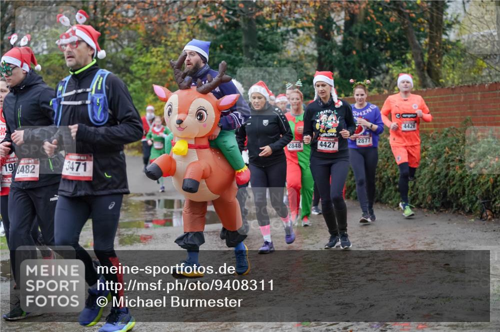 07.12.2025 - St. Pauli X-Mass-Run No. 15 Michael Burmester http://msf.ph/oto/9408311 07.12.2025 11:26:06 Laufen 5, 19, 482, 3471, 2848, 4427, 2877, 4426 meine-sportfotos.de