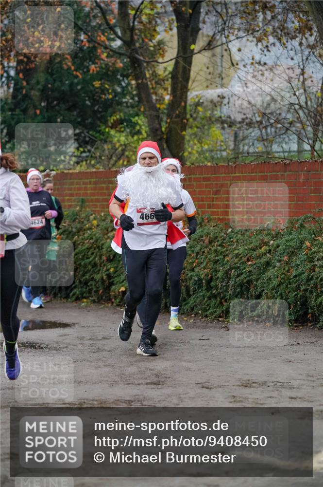 07.12.2025 - St. Pauli X-Mass-Run No. 15 Michael Burmester http://msf.ph/oto/9408450 07.12.2025 09:43:52 Laufen 4624, 466 meine-sportfotos.de