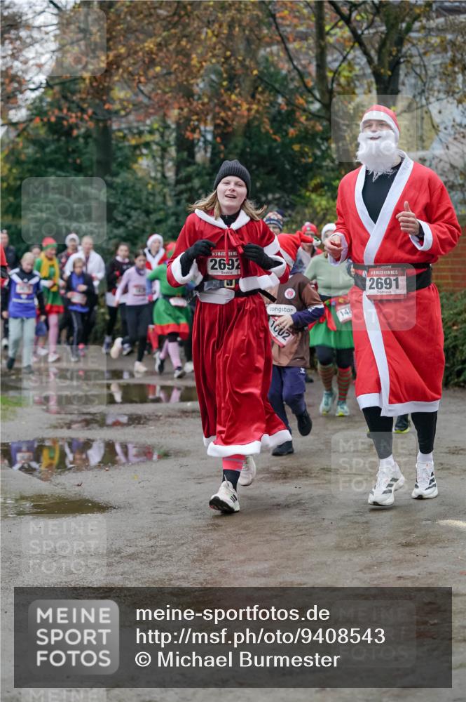 07.12.2025 - St. Pauli X-Mass-Run No. 15 Michael Burmester http://msf.ph/oto/9408543 07.12.2025 09:44:00 Laufen 2692, 148, 15, 2691, 1002 meine-sportfotos.de