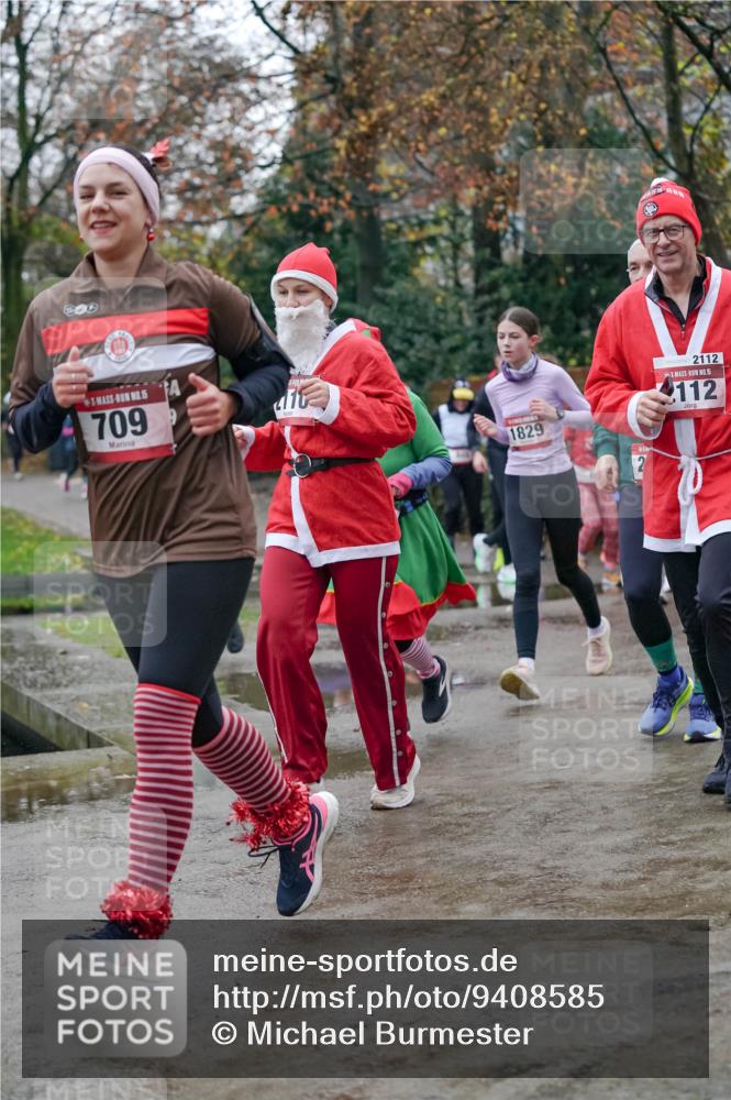 07.12.2025 - St. Pauli X-Mass-Run No. 15 Michael Burmester http://msf.ph/oto/9408585 07.12.2025 09:44:05 Laufen 5, 709, 410, 1829, 2, 2112, 15, 112 meine-sportfotos.de