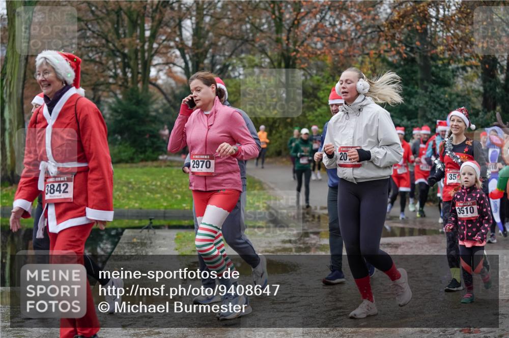 07.12.2025 - St. Pauli X-Mass-Run No. 15 Michael Burmester http://msf.ph/oto/9408647 07.12.2025 11:26:41 Laufen 3842, 15, 2970, 20, 35, 55, 3510, 1610 meine-sportfotos.de