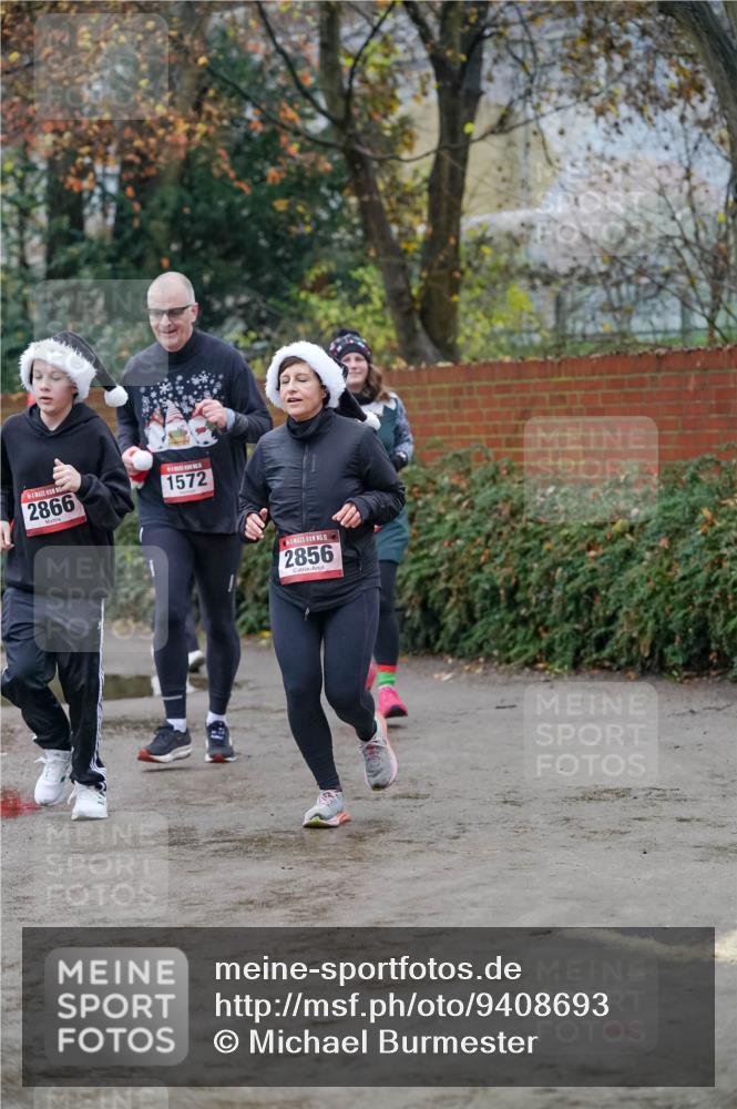 07.12.2025 - St. Pauli X-Mass-Run No. 15 Michael Burmester http://msf.ph/oto/9408693 07.12.2025 09:44:17 Laufen 2866, 1572, 15, 2856 meine-sportfotos.de