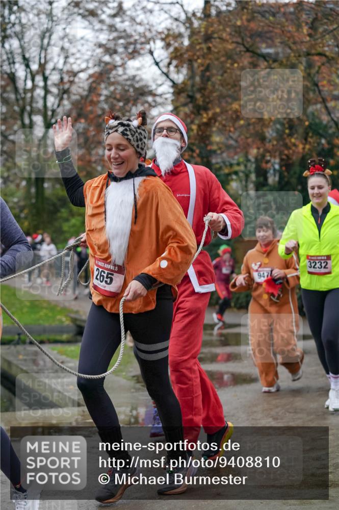 07.12.2025 - St. Pauli X-Mass-Run No. 15 Michael Burmester http://msf.ph/oto/9408810 07.12.2025 09:44:28 Laufen 947, 15, 265, 3232 meine-sportfotos.de