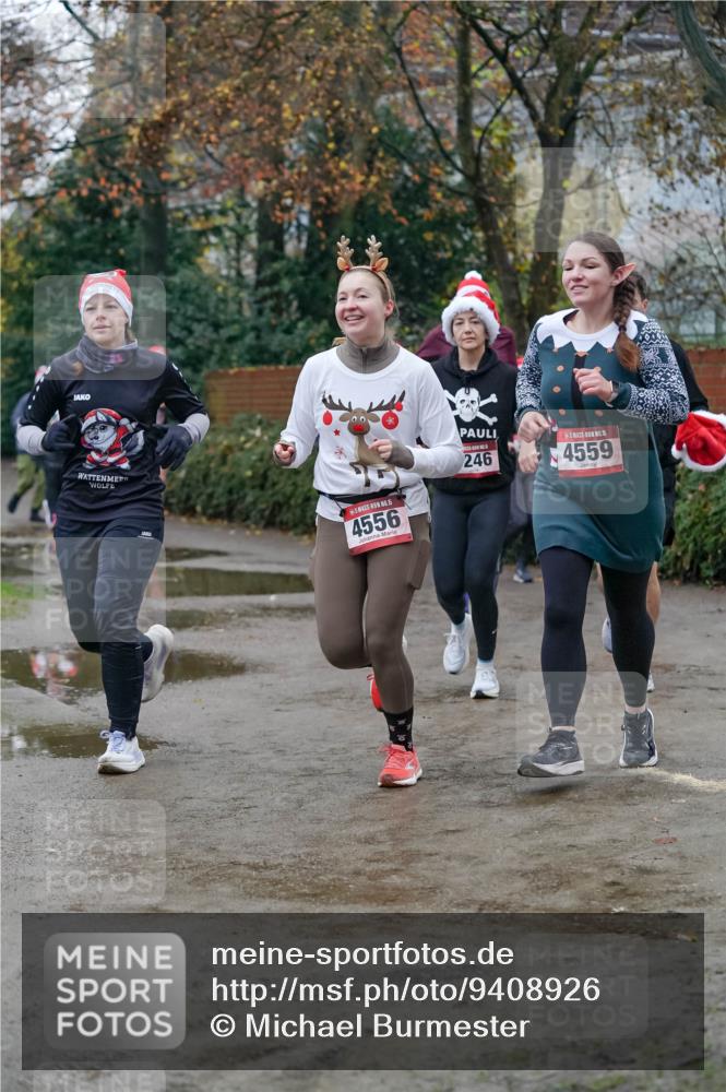 07.12.2025 - St. Pauli X-Mass-Run No. 15 Michael Burmester http://msf.ph/oto/9408926 07.12.2025 09:44:40 Laufen 5, 4556, 246, 15, 4559 meine-sportfotos.de