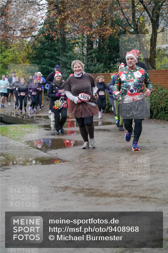 07.12.2025 - St. Pauli X-Mass-Run No. 15 Michael Burmester http://msf.ph/oto/9408968 07.12.2025 09:44:46 Laufen 247, 1929, 3970, 1935 meine-sportfotos.de