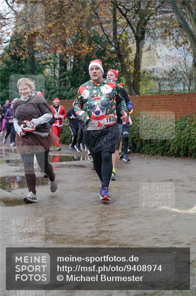 07.12.2025 - St. Pauli X-Mass-Run No. 15 Michael Burmester http://msf.ph/oto/9408974 07.12.2025 09:44:47 Laufen 1935 meine-sportfotos.de
