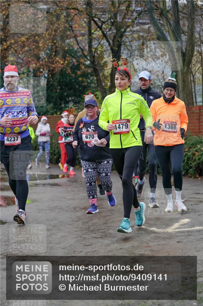 07.12.2025 - St. Pauli X-Mass-Run No. 15 Michael Burmester http://msf.ph/oto/9409141 07.12.2025 09:45:08 Laufen 4237, 670, 15, 1479, 1369, 53332 meine-sportfotos.de