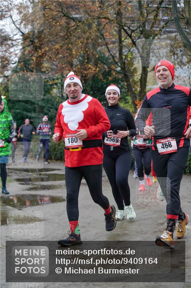 07.12.2025 - St. Pauli X-Mass-Run No. 15 Michael Burmester http://msf.ph/oto/9409164 07.12.2025 09:45:10 Laufen 91, 180, 2569, 4195, 468 meine-sportfotos.de
