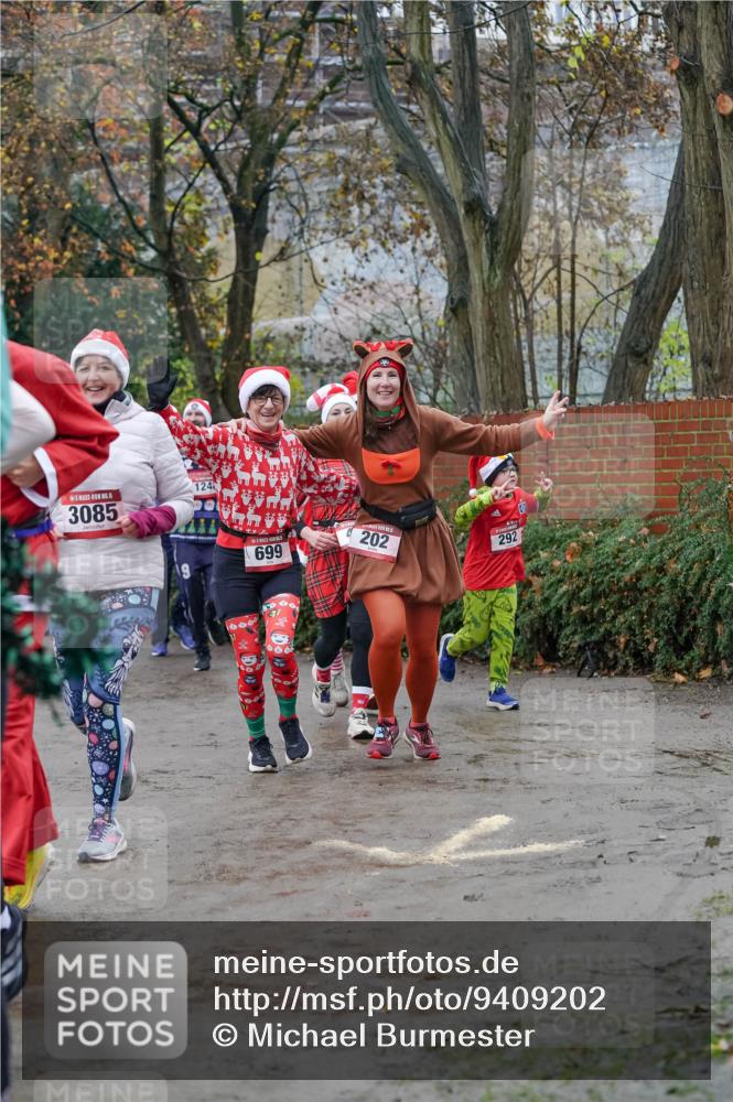 07.12.2025 - St. Pauli X-Mass-Run No. 15 Michael Burmester http://msf.ph/oto/9409202 07.12.2025 09:45:14 Laufen 15, 3085, 124, 6000, 699, 202, 292 meine-sportfotos.de