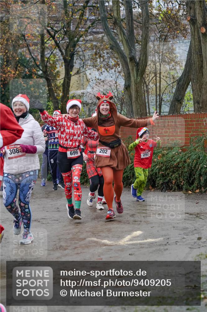 07.12.2025 - St. Pauli X-Mass-Run No. 15 Michael Burmester http://msf.ph/oto/9409205 07.12.2025 09:45:14 Laufen 308, 699, 202, 292 meine-sportfotos.de