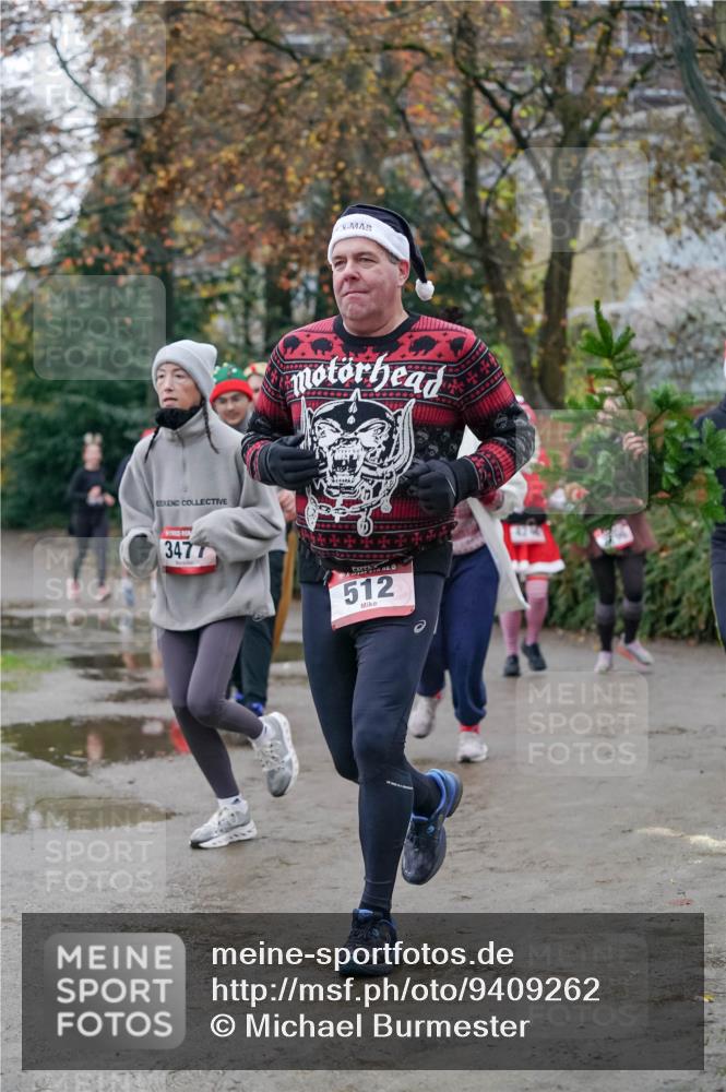 07.12.2025 - St. Pauli X-Mass-Run No. 15 Michael Burmester http://msf.ph/oto/9409262 07.12.2025 09:45:19 Laufen 3477, 512 meine-sportfotos.de
