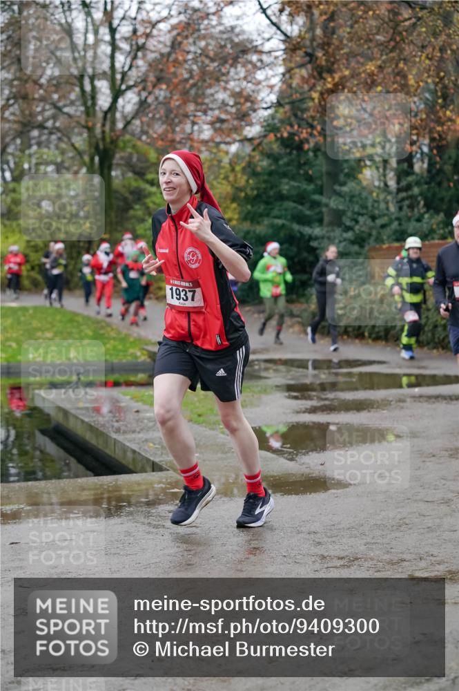 07.12.2025 - St. Pauli X-Mass-Run No. 15 Michael Burmester http://msf.ph/oto/9409300 07.12.2025 09:45:24 Laufen 1937 meine-sportfotos.de