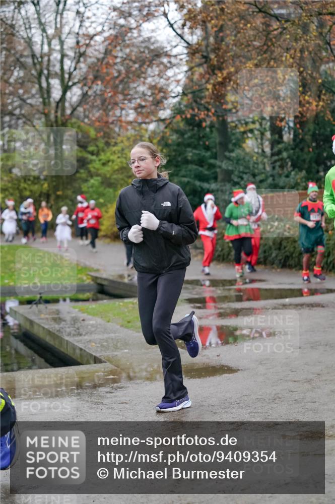 07.12.2025 - St. Pauli X-Mass-Run No. 15 Michael Burmester http://msf.ph/oto/9409354 07.12.2025 09:45:30 Laufen 2 meine-sportfotos.de