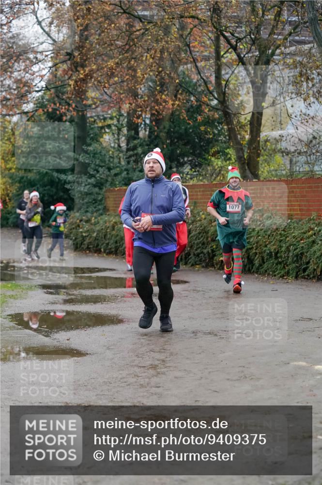 07.12.2025 - St. Pauli X-Mass-Run No. 15 Michael Burmester http://msf.ph/oto/9409375 07.12.2025 09:45:31 Laufen 1077 meine-sportfotos.de