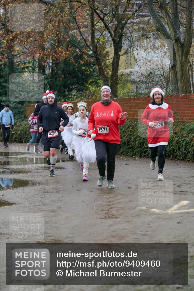 07.12.2025 - St. Pauli X-Mass-Run No. 15 Michael Burmester http://msf.ph/oto/9409460 07.12.2025 09:45:41 Laufen 4080, 61, 1571, 575 meine-sportfotos.de