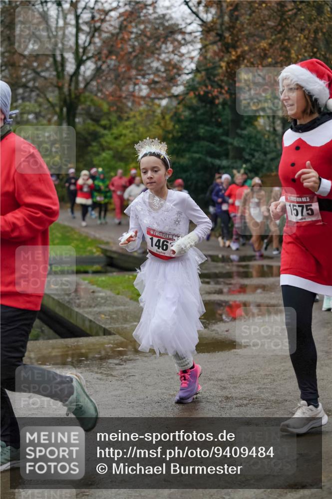 07.12.2025 - St. Pauli X-Mass-Run No. 15 Michael Burmester http://msf.ph/oto/9409484 07.12.2025 09:45:44 Laufen 146, 1575 meine-sportfotos.de